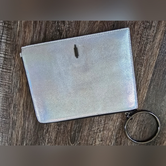 Thacker Gable Travel Pouch Opal Iridescent - Picture 2 of 9